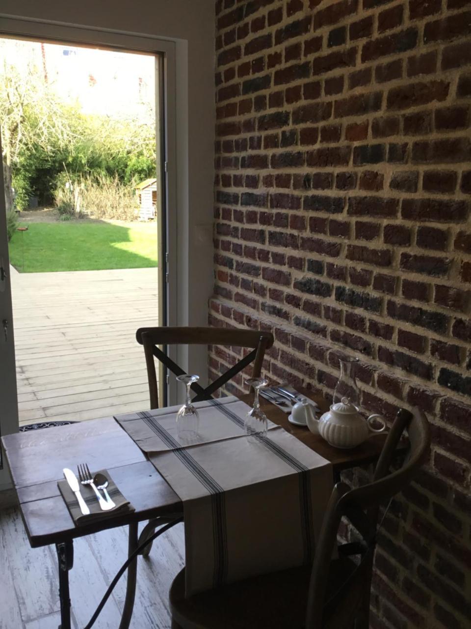 La Parenthese Epicurienne Bed & Breakfast Beauvais Exterior photo